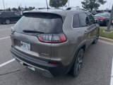 Used 2019 Jeep Cherokee Limited w/ Luxury Group image 4