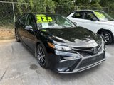 Used 2023 Toyota Camry SE image 3