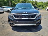 Certified 2022 Kia Seltos EX image 2