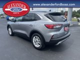 Used 2021 Ford Escape SE image 2