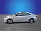 Used 2018 Toyota Corolla LE image 2