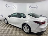 Used 2023 Toyota Camry LE image 4