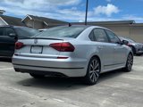 Used 2018 Volkswagen Passat 3.6 image 3
