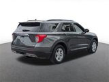 Used 2020 Ford Explorer XLT w/ Equipment Group 202A image 4
