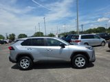 Used 2021 Toyota RAV4 LE image 3