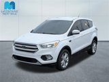 Used 2019 Ford Escape SE image 2