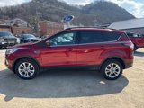 Used 2017 Ford Escape SE w/ Equipment Group 201A image 2