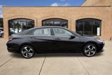 Used 2022 Hyundai Elantra Limited w/ Cargo Package image 2