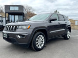 Used 2021 Jeep Grand Cherokee Laredo image 3