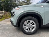 New 2025 Hyundai Venue SE image 2
