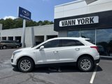 Used 2017 Cadillac XT5 FWD image 3