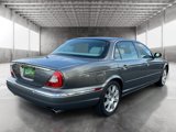 Used 2005 Jaguar XJ8 image 3
