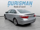 Used 2015 Toyota Camry SE image 5