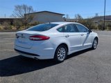 Used 2017 Ford Fusion S image 3