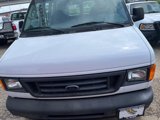 Used 2004 Ford E-250 and Econoline 250 image 2