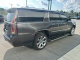 Used 2017 Cadillac Escalade ESV Premium Luxury image 3