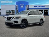 Used 2019 Nissan Pathfinder Platinum image 2