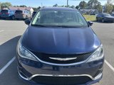 Used 2017 Chrysler Pacifica Touring-L image 2