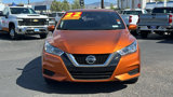 Used 2022 Nissan Versa SV image 2