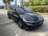 Used 2024 Hyundai Elantra SEL image 3