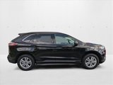 Used 2019 Ford Edge SEL image 4