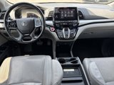 Used 2018 Honda Odyssey Elite image 2