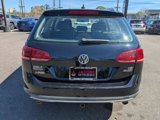 Used 2017 Volkswagen Golf Alltrack S image 5