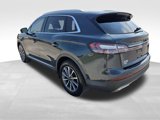 Used 2021 Lincoln Nautilus FWD image 4