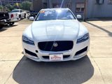 Used 2017 Jaguar XF Prestige image 2