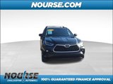 Used 2021 Toyota Highlander XLE image 3
