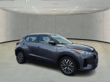 Used 2024 Nissan Kicks SV image 3