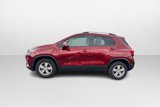 Used 2022 Chevrolet Trax LT image 2