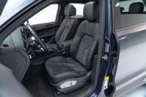 Certified 2021 Porsche Macan image 5