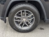 Used 2018 Jeep Grand Cherokee Limited image 3