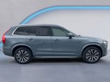 Certified 2022 Volvo XC90 T6 Momentum w/ Advanced Package image 2