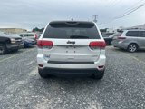 Used 2018 Jeep Grand Cherokee Laredo image 4