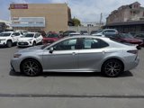 Used 2022 Toyota Camry SE image 2