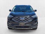 Used 2019 Ford Edge Titanium image 2
