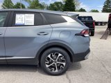Used 2023 Kia Sportage EX image 4