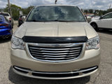 Used 2016 Chrysler Town & Country Touring w/ Driver Convenience Group image 2