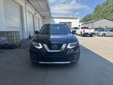 Used 2018 Nissan Rogue SV image 2