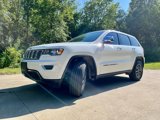 Used 2022 Jeep Grand Cherokee Limited image 2