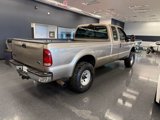 Used 2004 Ford F250 XLT image 4