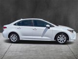 Used 2021 Toyota Corolla LE image 2
