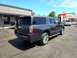 Used 2018 GMC Yukon XL SLT w/ Premium Edition image 3