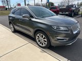 Used 2019 Lincoln MKC Select w/ Select Plus Package image 2