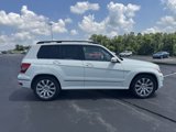 Used 2011 Mercedes-Benz GLK 350 4MATIC image 2