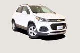 Used 2020 Chevrolet Trax LT image 2