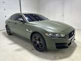 Used 2017 Jaguar XE image 3