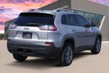 Used 2019 Jeep Cherokee Latitude Plus w/ Comfort/Convenience Group image 5